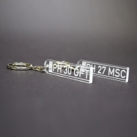 Breloc Personalizat Cu Număr Auto - Model Transparent
