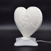 Lampă Luna 3D Personalizată - Inimioară Cu Două Poze