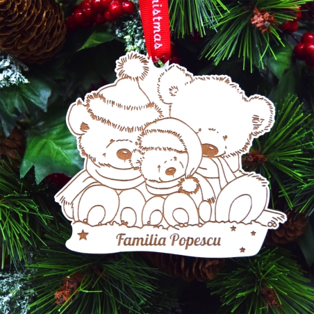 Glob Personalizat Cu Text - Familie Ursuleți - Lemn Alb Glob Personalizat Cu Text - Familie Ursuleți - Lemn Alb